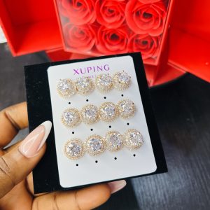 A pair of Xuping earrings 003