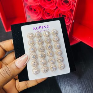 A pair of Xuping earrings 005