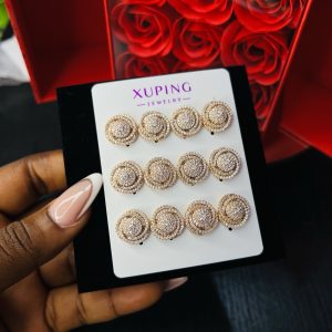A pair of Xuping earrings 008