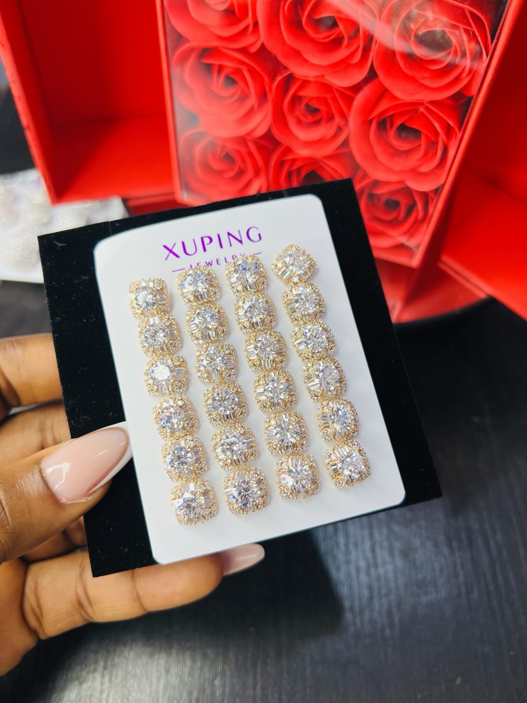 A pair of Xuping earrings 009