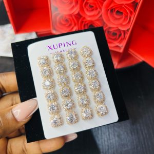 A pair of Xuping earrings 009