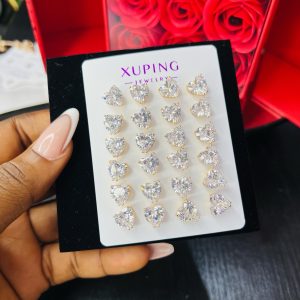 A pair of Xuping earrings 019