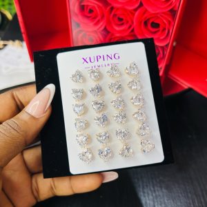 A pair of Xuping earrings 019
