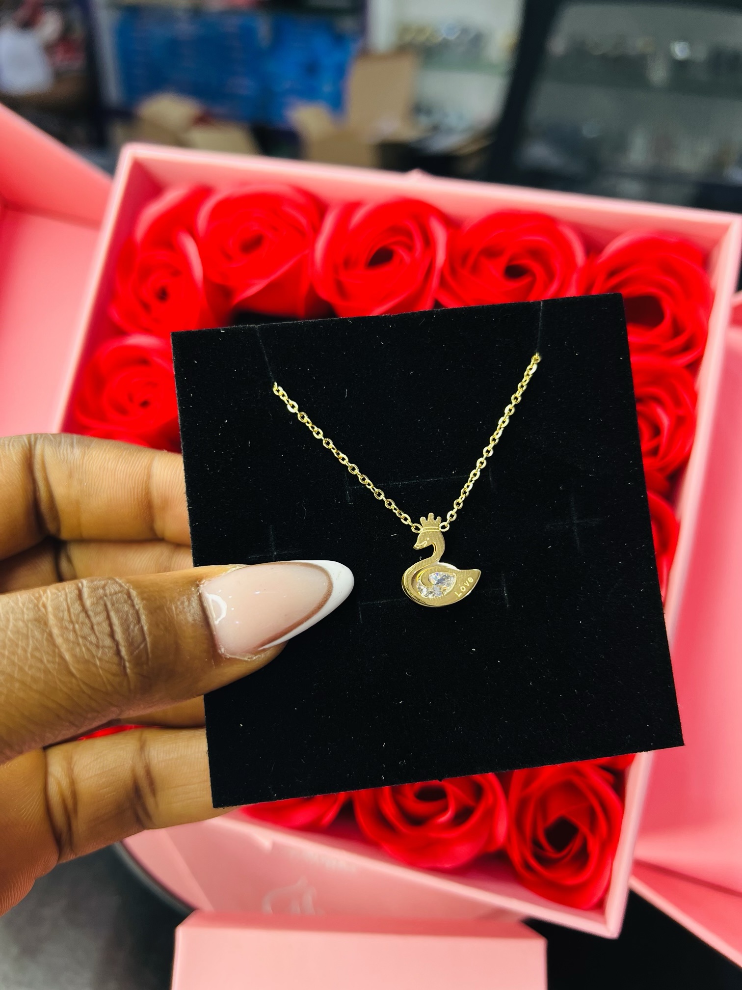 Swarovski gold necklace