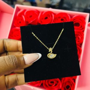 Swarovski gold necklace