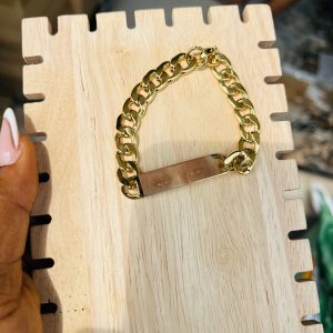 Gold engraved eyes mini bracelet