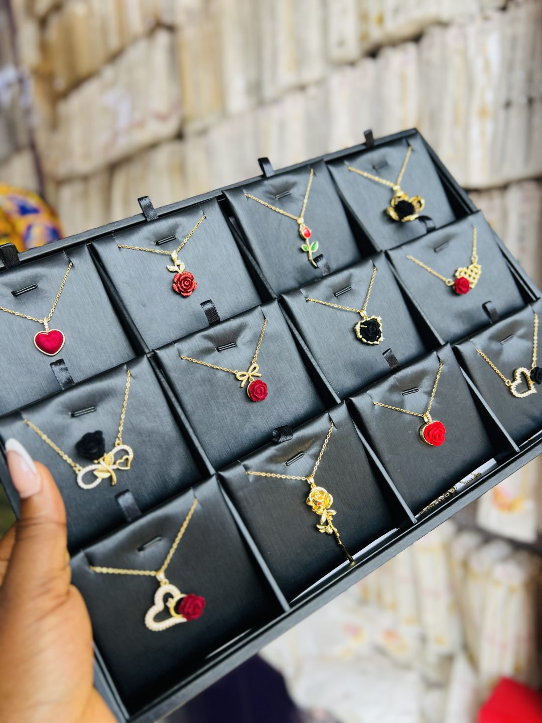 Mixed dainty necklace collection 001! - Image 2
