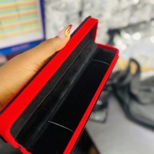 A dozen of red suede box!