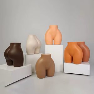 Brown bum bum mannequin