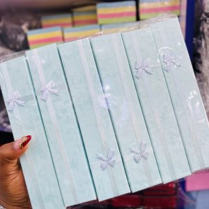 A dozen of blue bracelet box (12pcs)