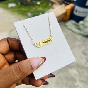 Engraved female open heart 002