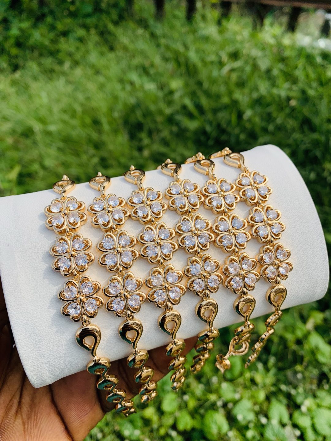 Half stone bracelet 016