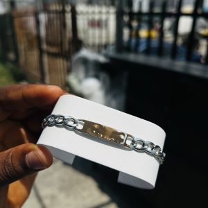 Silver engraved eyes mini bracelet