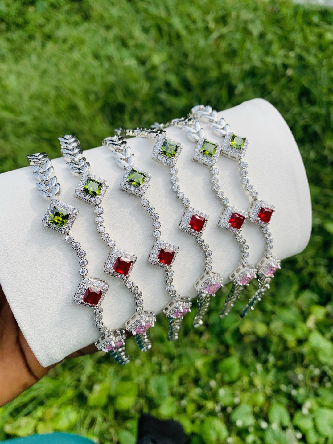 Half stone bracelet 024
