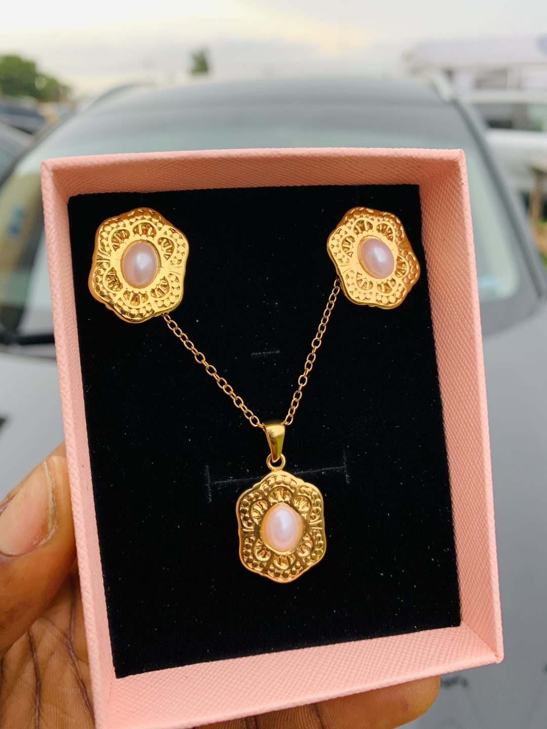 Luxury steel gold set comes with exact box 004 - Image 2