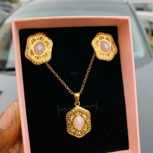 Luxury steel gold set comes with exact box 004