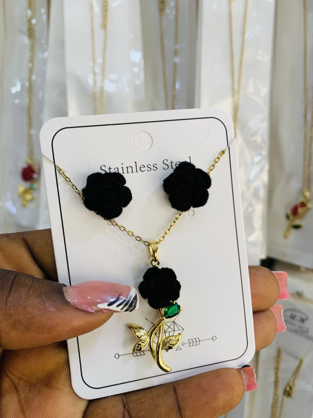 Flower dainty necklace set 003