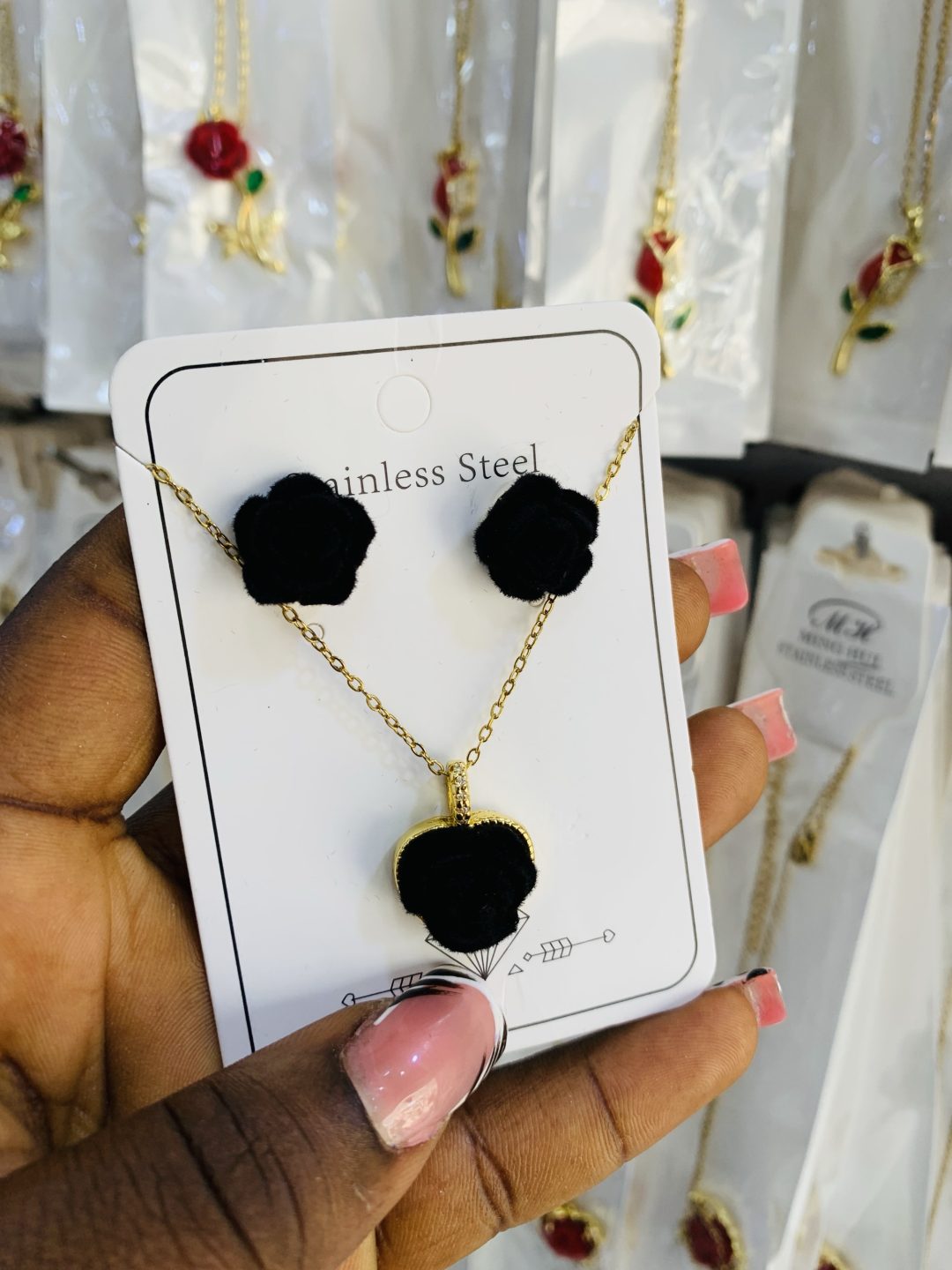 Flower dainty necklace set 006