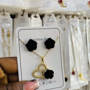 Flower dainty necklace set 008
