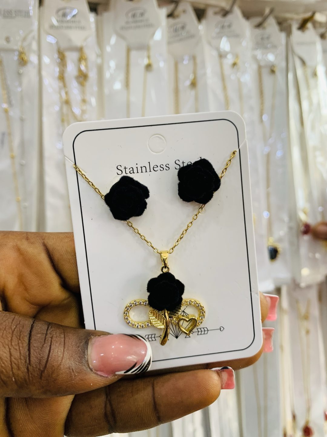 Flower dainty necklace set 012