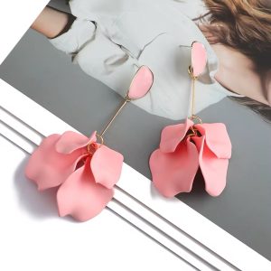 Peach dropping flower earrings