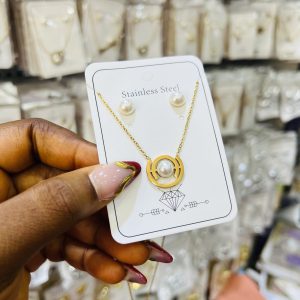 Steel necklace & earrings 004