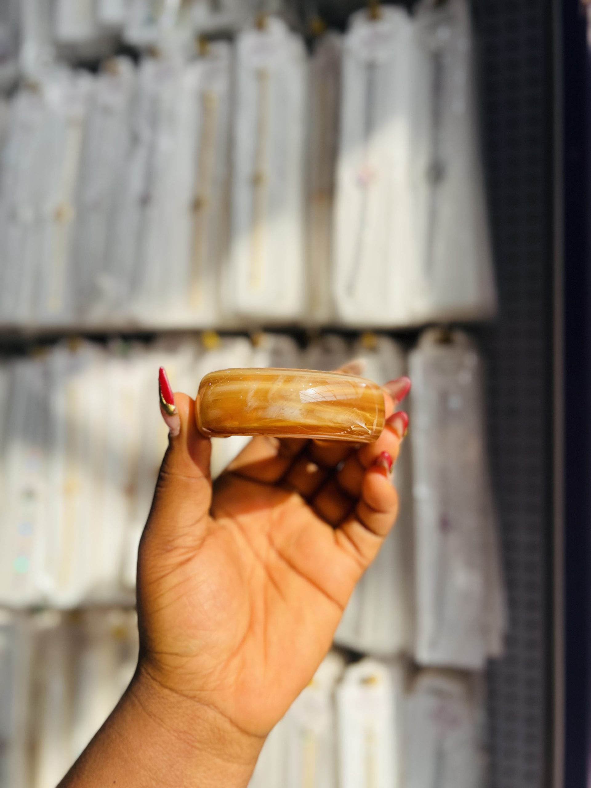 Acrylic chunky bangle 001