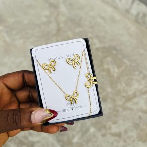 Steel necklace set 001