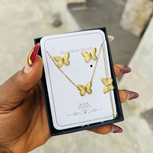 Steel necklace set 005