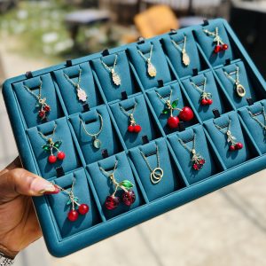 A dozen of dainty necklace (12pcs) 001