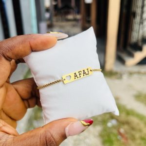 Engraved drawstring love bracelet