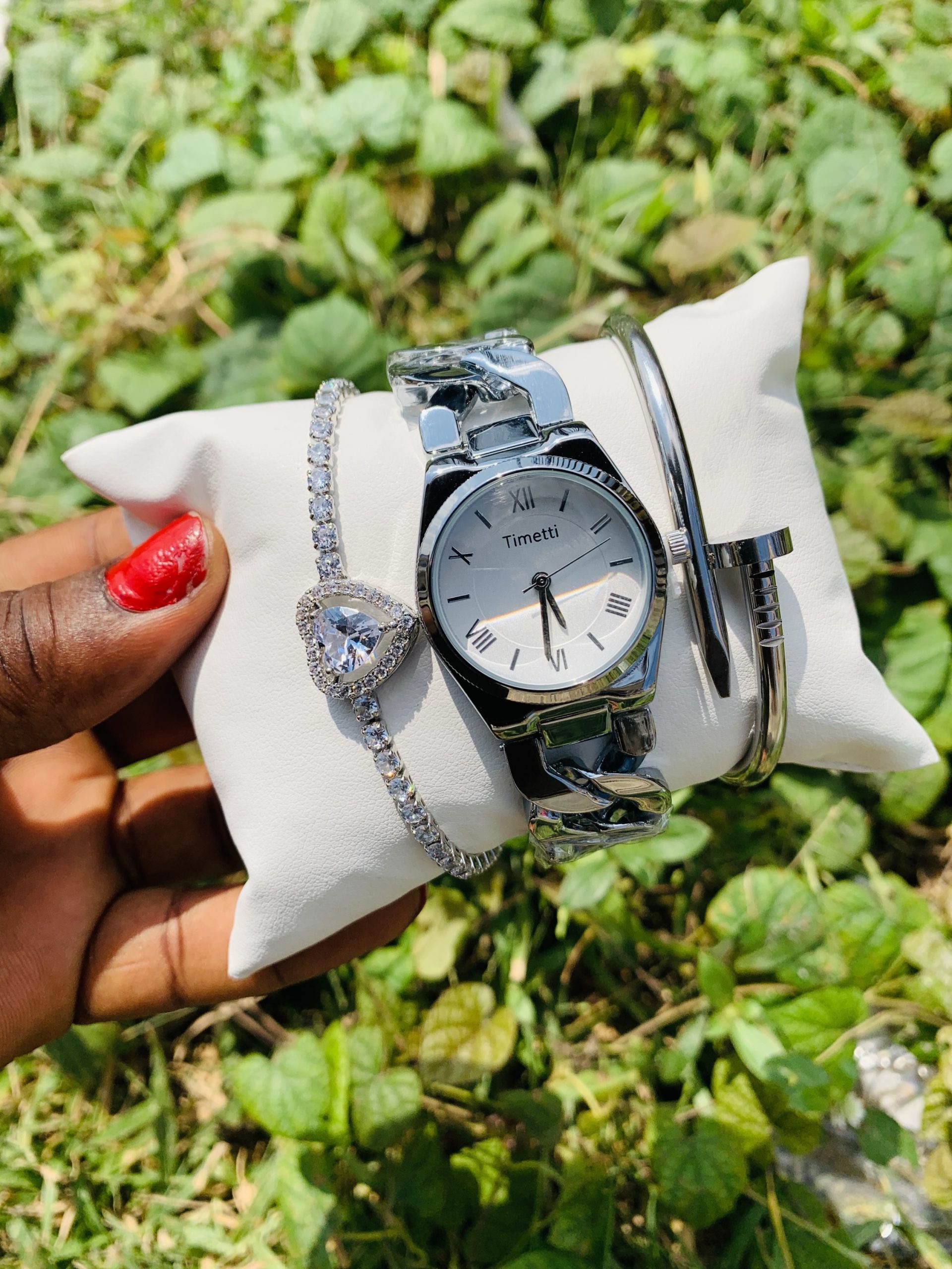 Timeti silver watch combo comes with black paper box