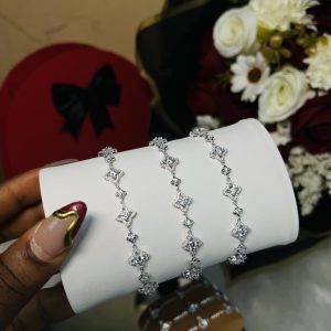 Star Moissanite bracelet