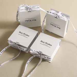 A dozen of white best wishes bow tie box (12pcs)