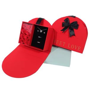 Sweet love red rose box