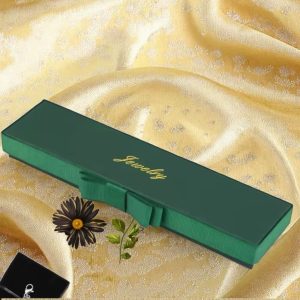 A dozen of green jewelry long box