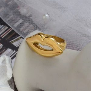 Stainless steel rings 004 size 9