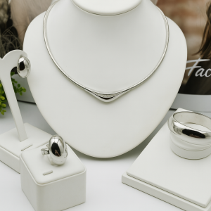 Romanian silver bow set