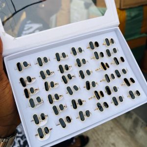 A box of stainless steel rings (36pcs) 009