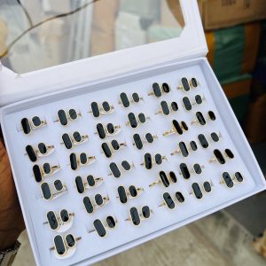 A box of stainless steel rings (36pcs) 009