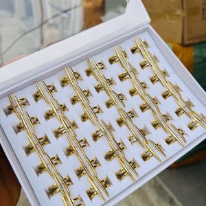 A box of stainless steel rings (36pcs) 001
