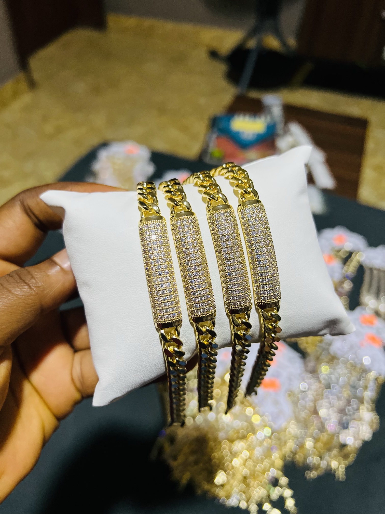 Half stone bracelet 025