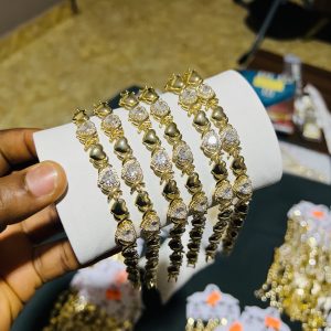 Half stone bracelet 015