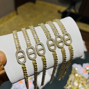 Half stone bracelet 004