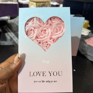 Blue pink love rose box