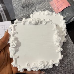 Flower gypsum plate