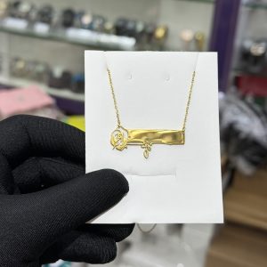 Engraved rose steel necklace with paper box