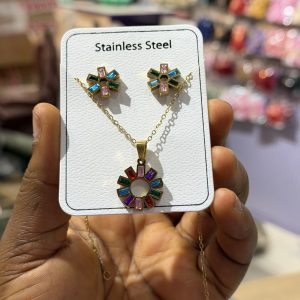 Spiral multi colored necklace