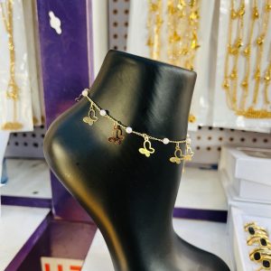 Open pearl butterfly anklet