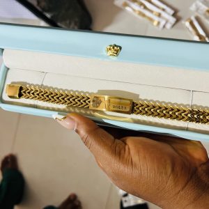 Male statement bracelet 009